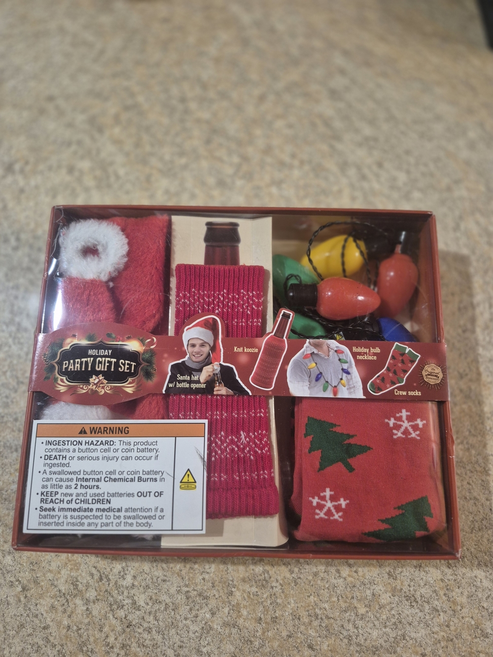 Holiday Party Gift Set - Red Festive Socks & Accessories Brand New